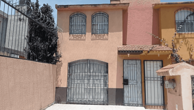 casa en venta retorno de las margaritas mz 8 lt 111 conj u los sauces ii toluca estado de mexico pYukZXR